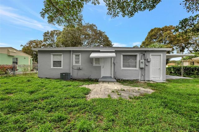 3032 Glenwood Rd, West Palm Beach, FL 33405