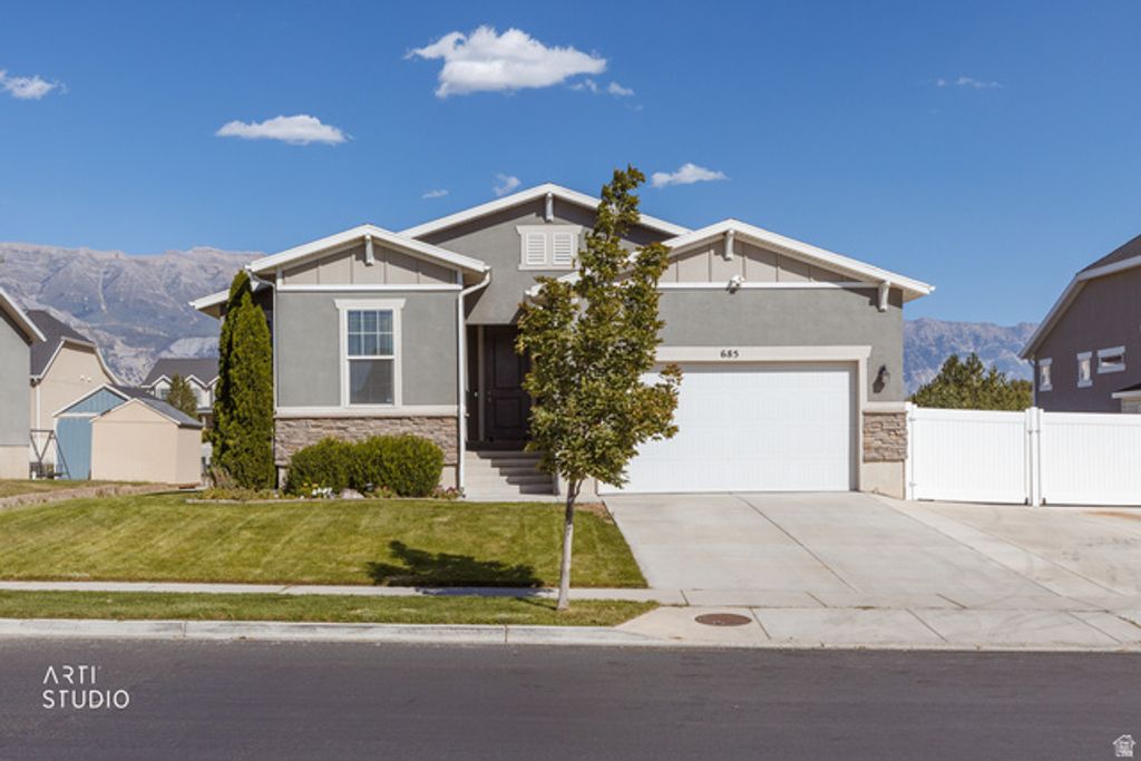 685 S 240 W, American Fork, UT 84003 — exterior
