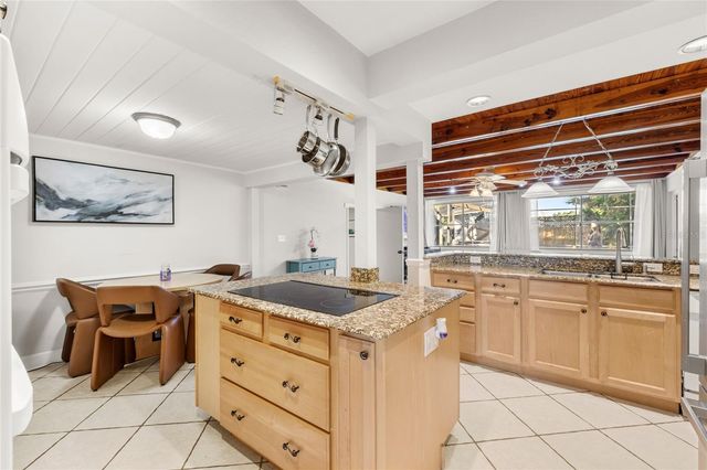 807 SILVER DRIVE, Orlando, FL 32804