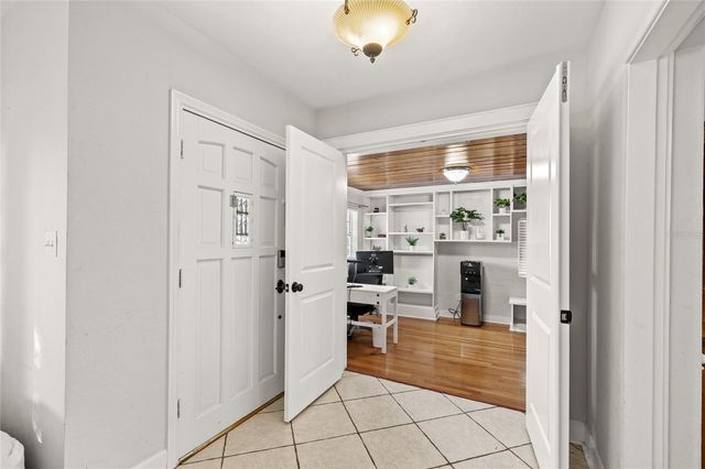 807 SILVER DRIVE, Orlando, FL 32804