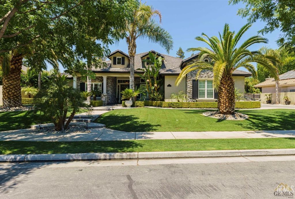 11312 Harrington Street, Bakersfield, CA 93311