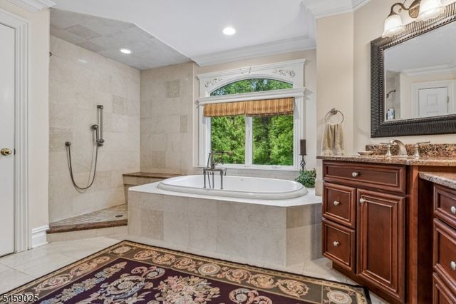 1 Woodside Drive, Montville Twp., NJ 07005