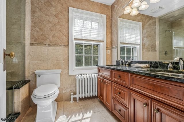 1 Woodside Drive, Montville Twp., NJ 07005