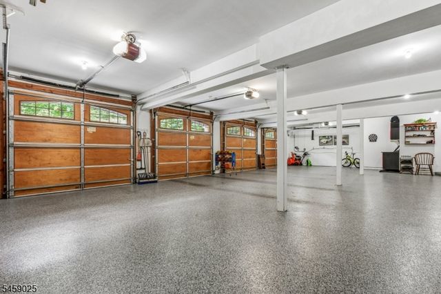 1 Woodside Drive, Montville Twp., NJ 07005