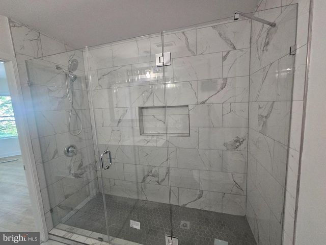 83 W SHARPNACK ST, Philadelphia, PA 19119