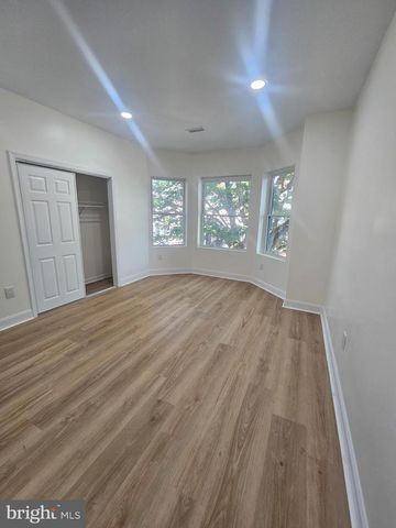 83 W SHARPNACK ST, Philadelphia, PA 19119