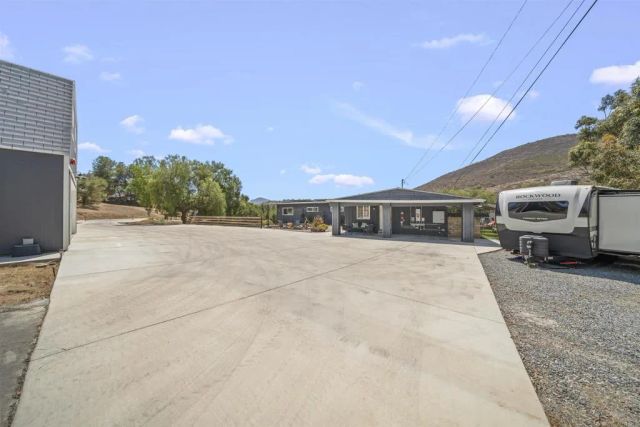 3268 Peg Leg Mine Rd, Jamul, CA 91935