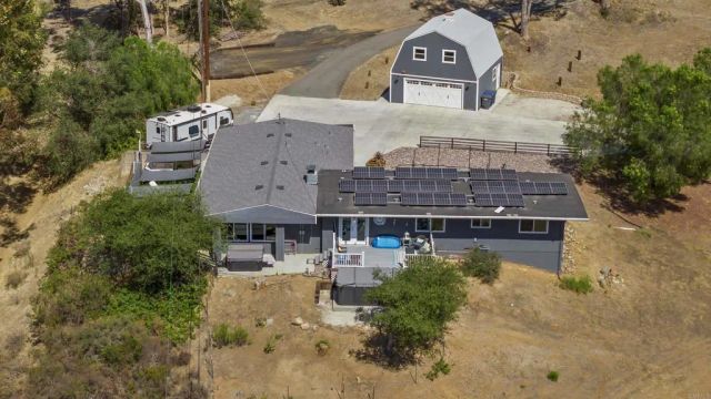 3268 Peg Leg Mine Rd, Jamul, CA 91935