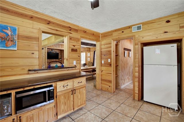 69 Lynn Drive, Garden City, GA 31408