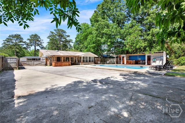 69 Lynn Drive, Garden City, GA 31408