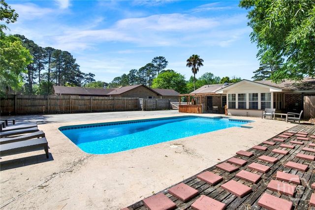 69 Lynn Drive, Garden City, GA 31408