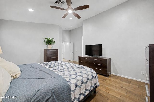 2835 E QUIET HOLLOW Lane, Phoenix, AZ 85024