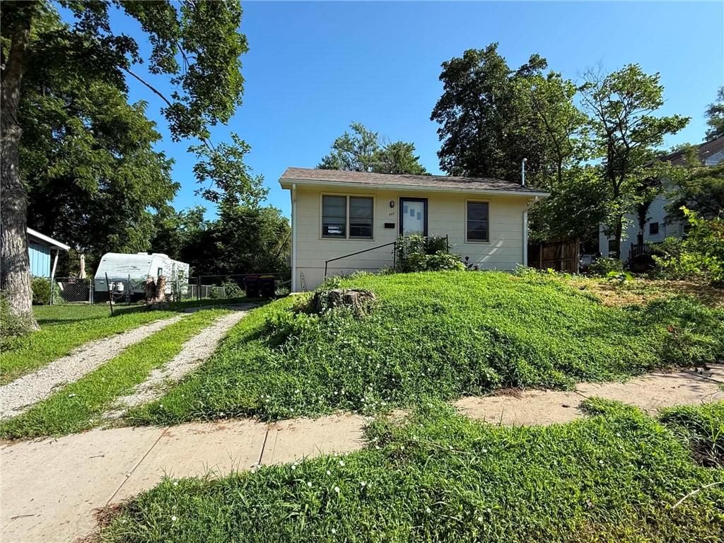 902 Williams Street, Excelsior Springs, MO 64024