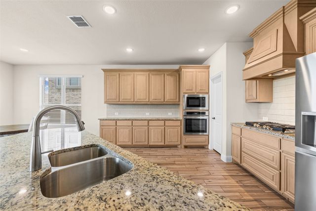 2419 Loxley Drive, Mansfield, TX 76084