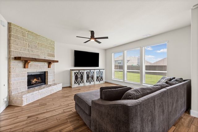 2419 Loxley Drive, Mansfield, TX 76084