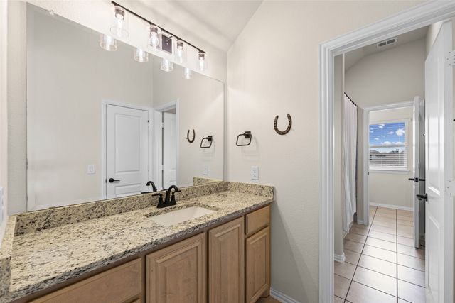 2419 Loxley Drive, Mansfield, TX 76084
