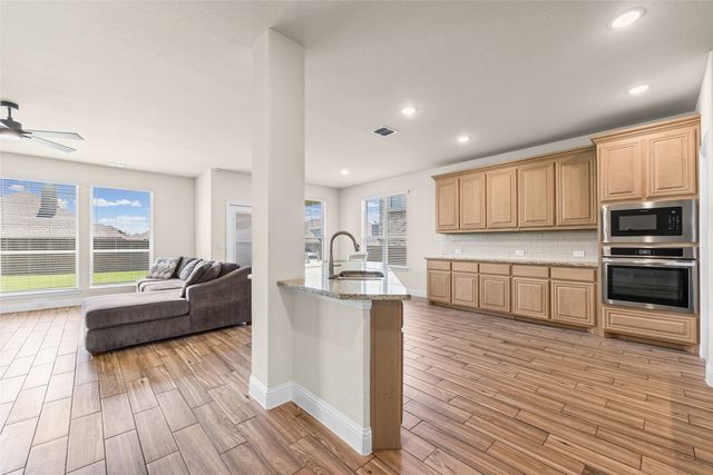 2419 Loxley Drive, Mansfield, TX 76084