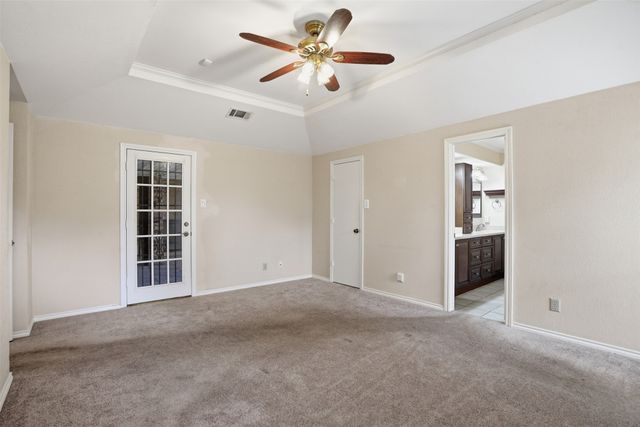 834 Meadowglen Circle, Coppell, TX 75019