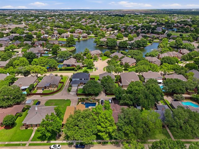 834 Meadowglen Circle, Coppell, TX 75019