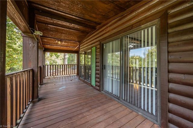 1701 Ramseur Julian Road, Liberty, NC 27298