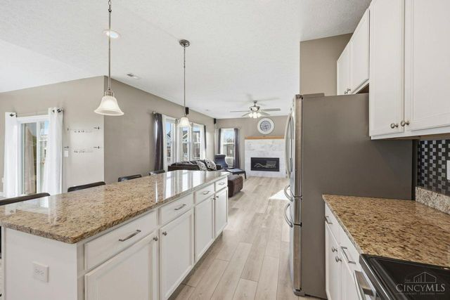 1842 Greentree Meadows Drive, Turtle Creek Twp, OH 45036