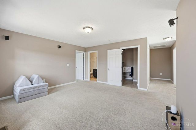 1842 Greentree Meadows Drive, Turtle Creek Twp, OH 45036