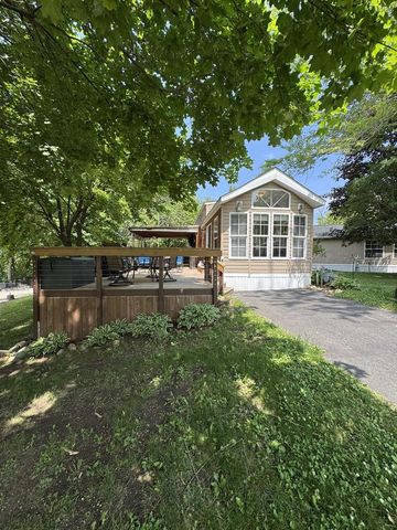 488 Westview Court, Edgerton, WI 53534