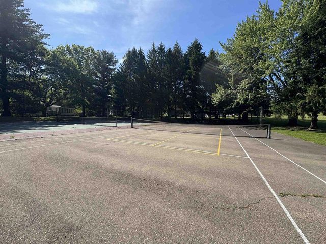 488 Westview Court, Edgerton, WI 53534