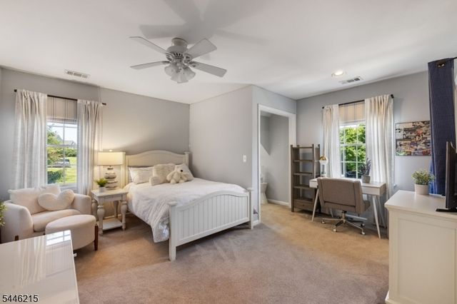 5 Sun Valley Way, Washington Twp., NJ 07853