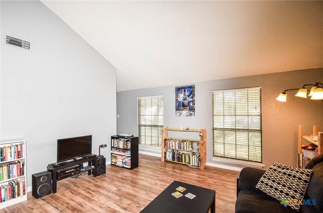 2202 Stagecoach Trail, Temple, TX 76502