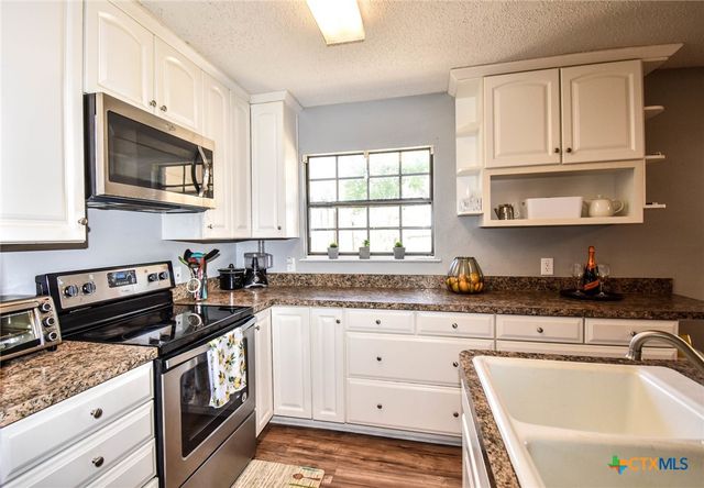 2202 Stagecoach Trail, Temple, TX 76502