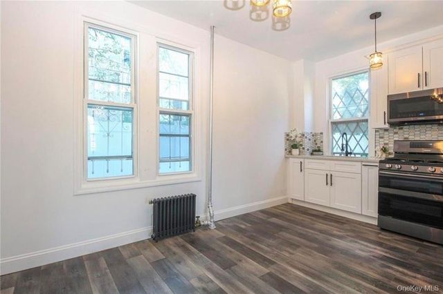 3088 Heath Avenue, Bronx, NY 10463