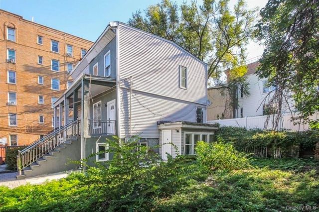 3088 Heath Avenue, Bronx, NY 10463