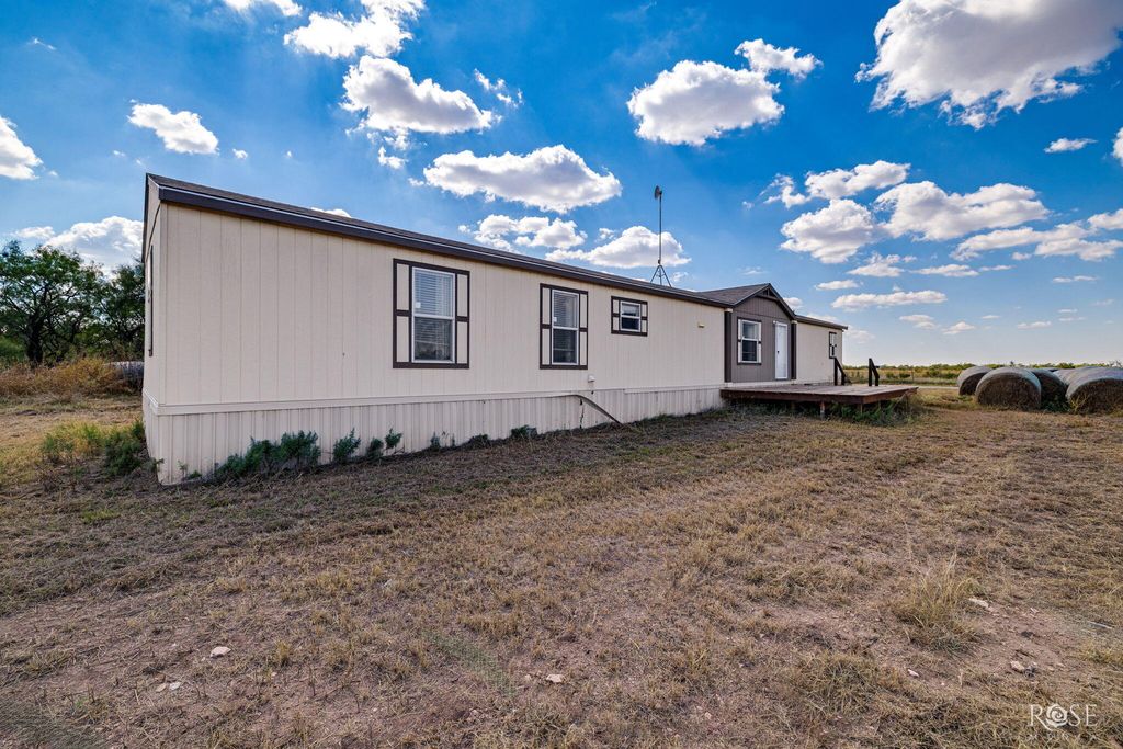 Image 1 of property listing at 908 Fm 380, Paint Rock, TX 76866