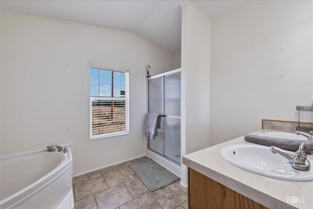 Image 11 of property listing at 908 Fm 380, Paint Rock, TX 76866