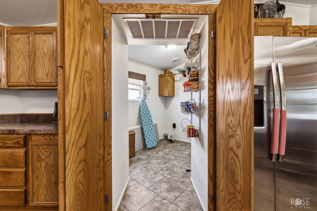 Image 17 of property listing at 908 Fm 380, Paint Rock, TX 76866
