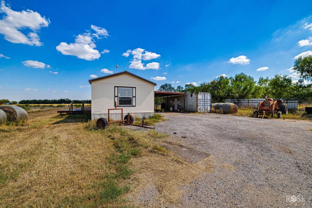 Image 21 of property listing at 908 Fm 380, Paint Rock, TX 76866