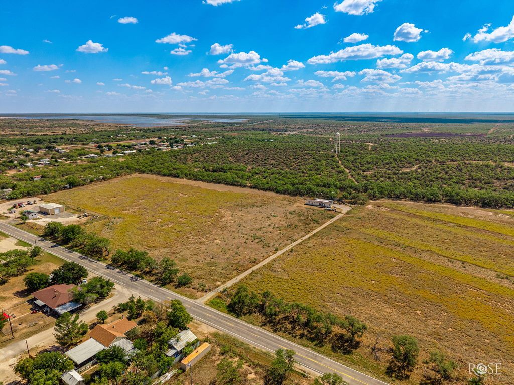 Image 31 of property listing at 908 Fm 380, Paint Rock, TX 76866
