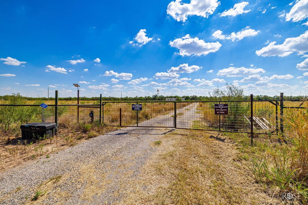 Image 52 of property listing at 908 Fm 380, Paint Rock, TX 76866
