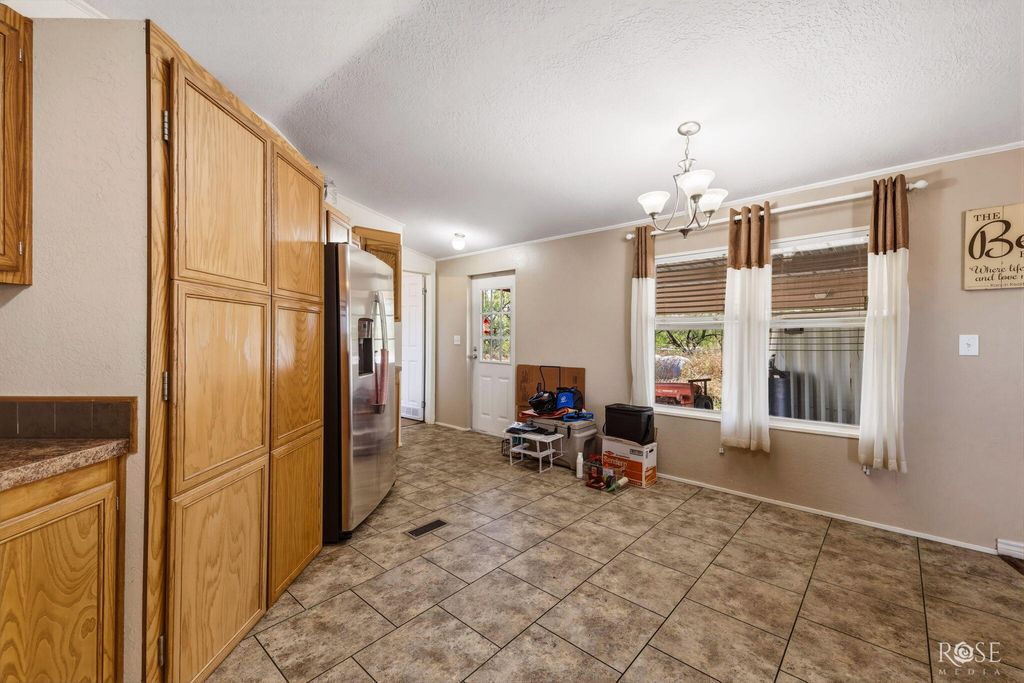 Image 7 of property listing at 908 Fm 380, Paint Rock, TX 76866