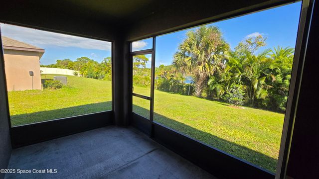 7419 Tourmaline Drive, Grant, FL 32949