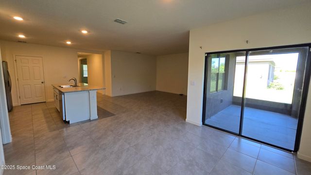7419 Tourmaline Drive, Grant, FL 32949