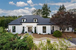 5 Meadow Ridge Drive, Asheville, NC 28804