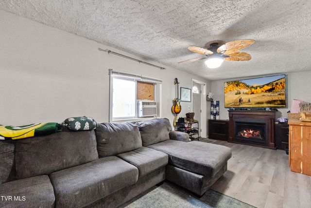 329 Hillcrest Street, Rogersville, TN 37857