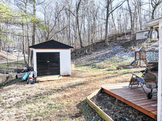 329 Hillcrest Street, Rogersville, TN 37857