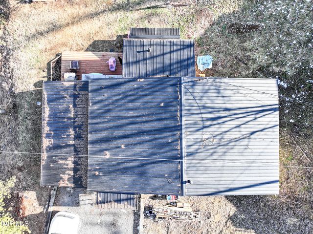 329 Hillcrest Street, Rogersville, TN 37857