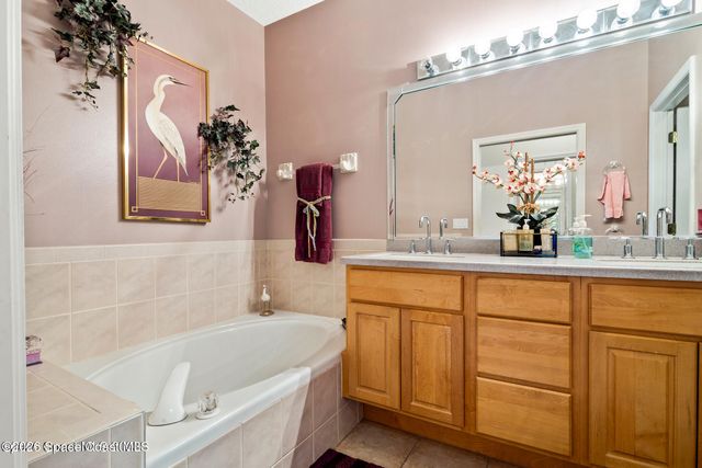 4932 Oaklefe Court, Rockledge, FL 32955