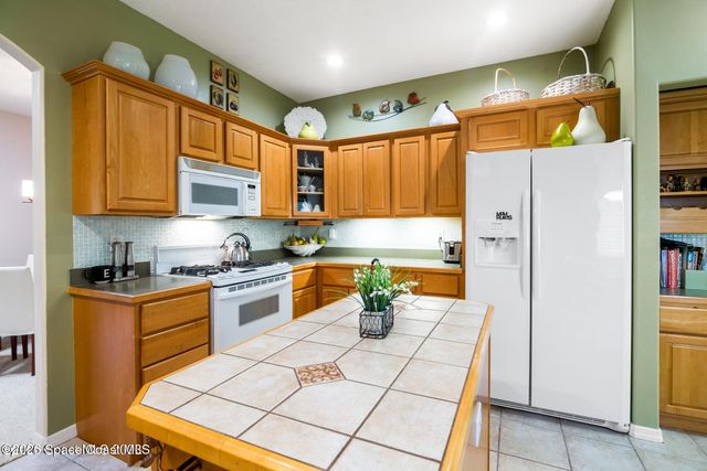 4932 Oaklefe Court, Rockledge, FL 32955