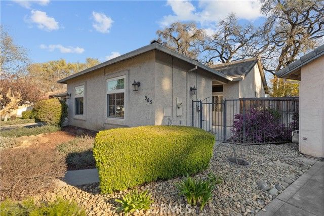 505 Mission Santa Fe, Chico, CA 95926