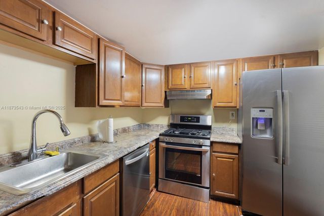 6924 SW 114th Pl H56, Miami, FL 33173